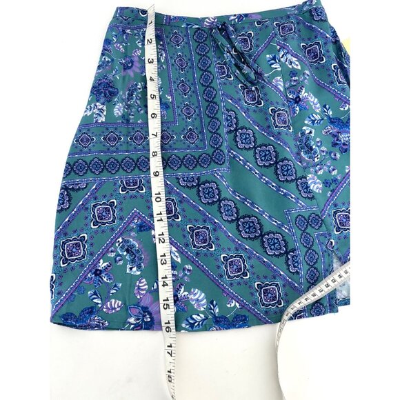 NWT Bandana Print Skirt XS Y2K Floral Side Slit Boho Cottagecore Festival Resort - Picture 6 of 10
